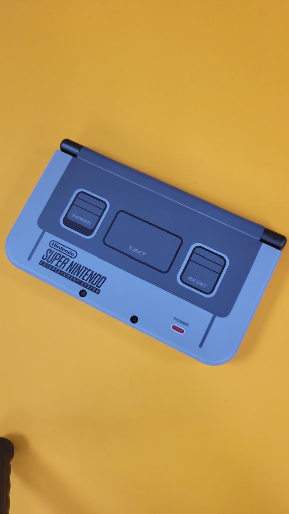New 3DS XL - Fully Restored - Basically Brand New - NO RESERVE - $0.99 Auction - Modded & Preloaded - SNES Grey